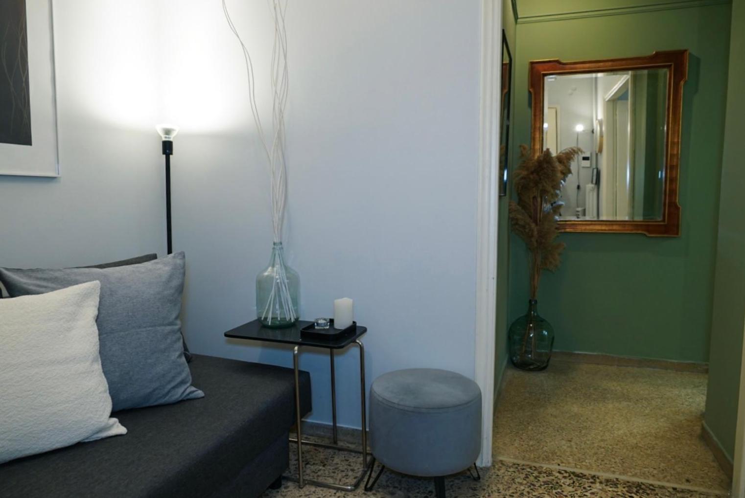 אתונה Comfy Studio Apartment Very Close To City Centre מראה חיצוני תמונה